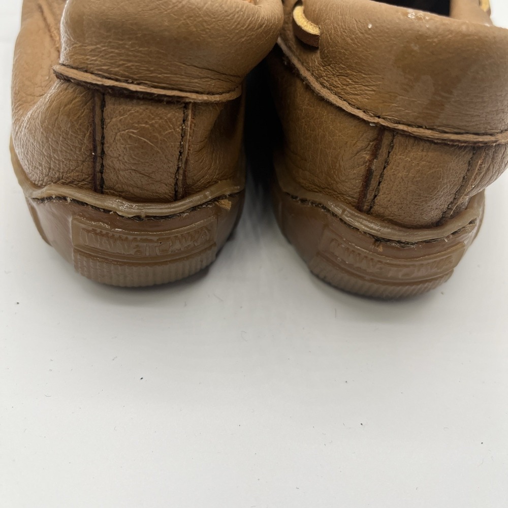 Mnnetonka 490W Moccasins - Picture 7 of 7